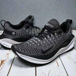 Nike Women's Black and White Flyknit Training Sneakers